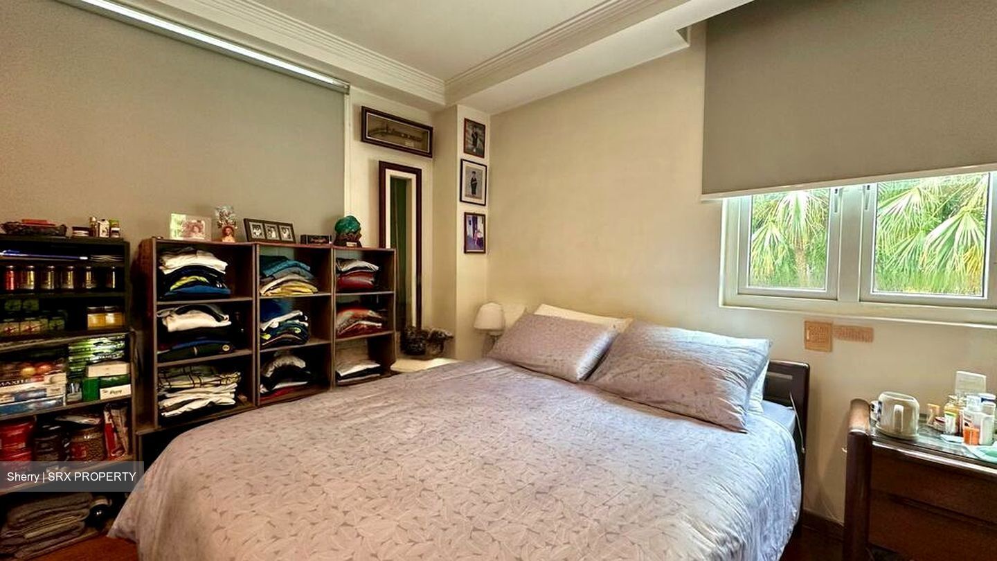 First Avenue (D10), Detached #462108931